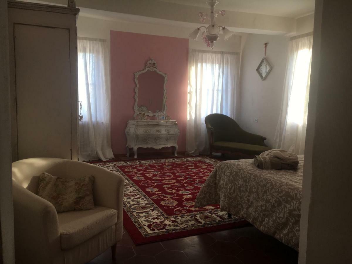 New Flowers Farm B&B Ночето Екстер'єр фото